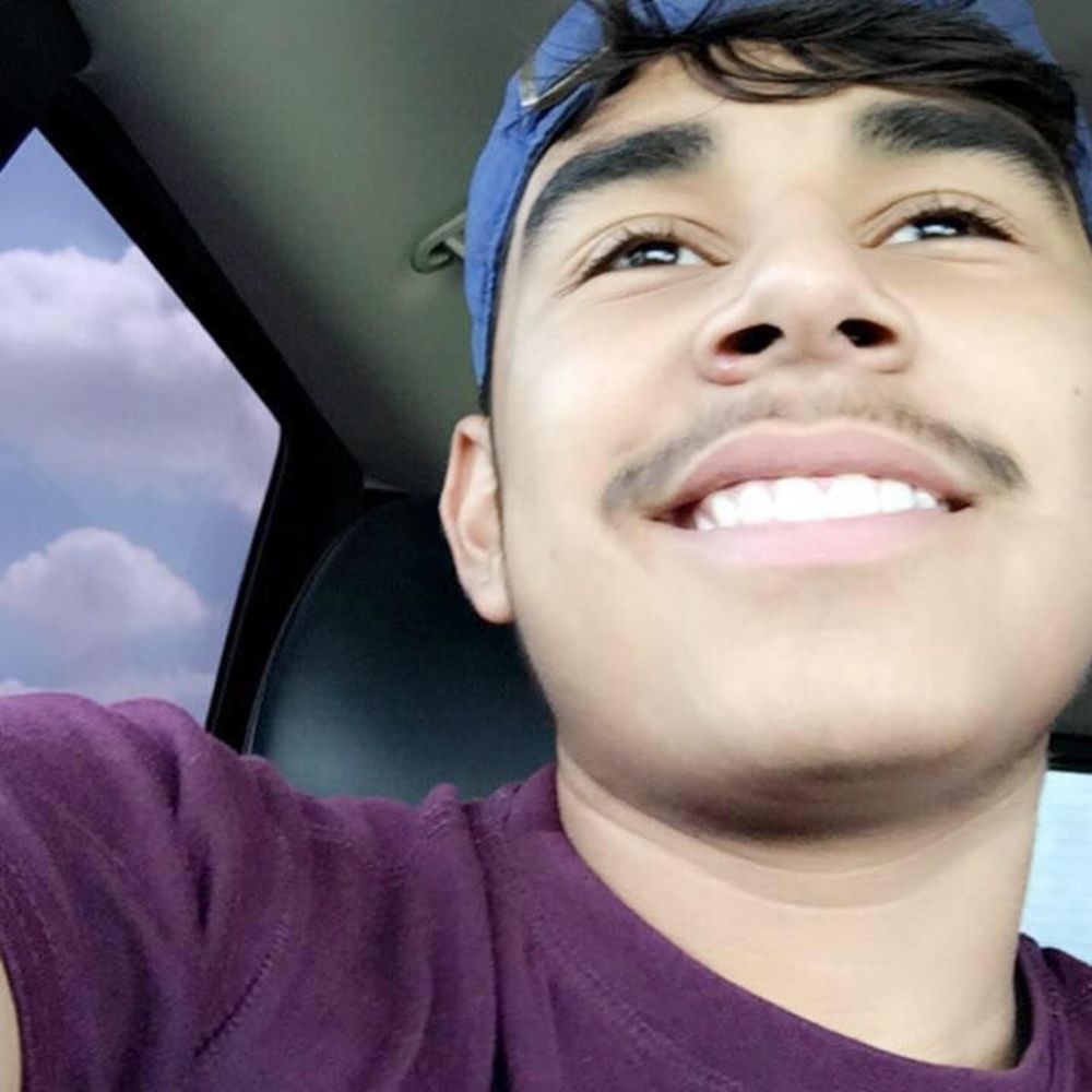 Meet your Posher, Armando